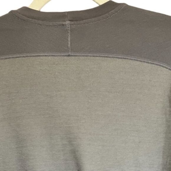 Patagonia Men's Capilene Long Sleeve Gray Crew Neck Style 44420 Size Medium - Picture 4 of 9